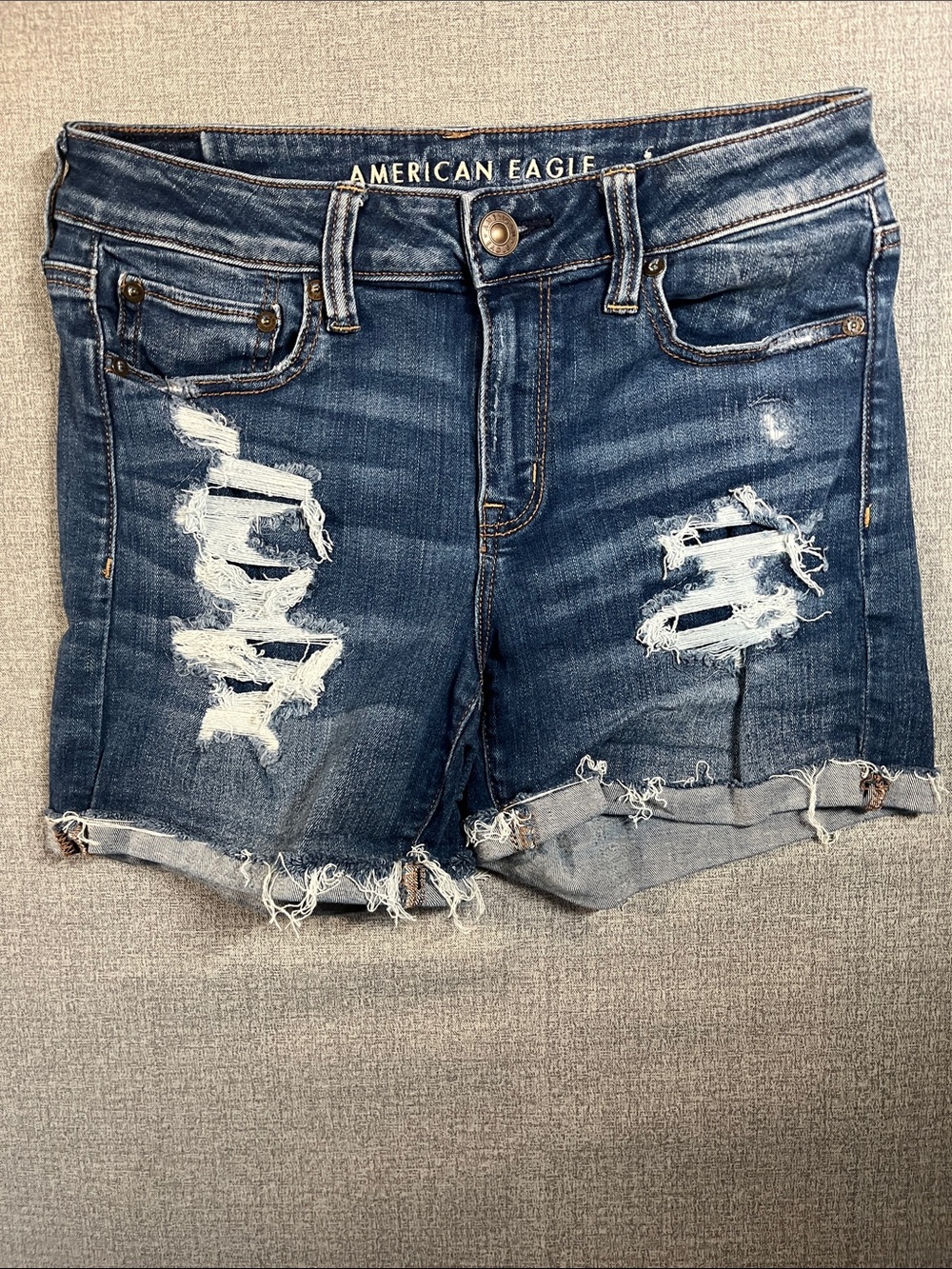 American Eagle Outfitters Distressed MIDI  Next Level Stretch Cutoff Shorts, s10